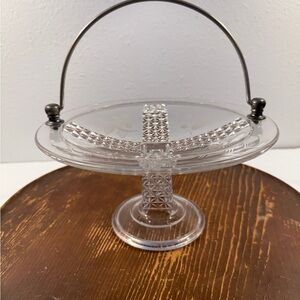 Elegant Clear Glass Pedestal Stand
